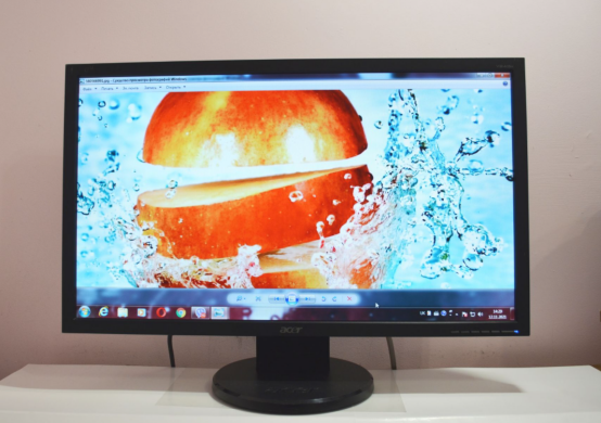 Монитор Acer V243H / 24" (1920x1080) TN / 1x DVI, 1x VGA Монитор Acer V243H / 24" (1920x1080) TN / 1x DVI, 1x VGA