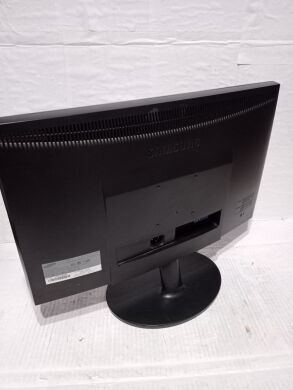 Монитор Samsung SyncMaster E2220N / 22" (1920x1080) TN / VGA / VESA 75x75 Монитор Samsung SyncMaster E2220N / 22" (1920x1080) TN / VGA / VESA 75x75