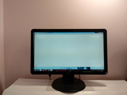Монитор Dell IN2010N / 20" (1600x900) TN / VGA / VESA 100x100 Монитор Dell IN2010N / 20" (1600x900) TN / VGA / VESA 100x100