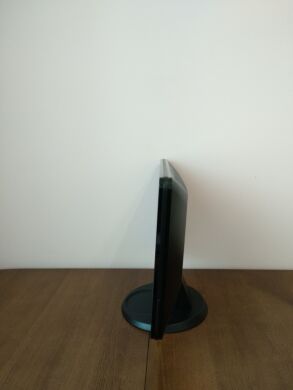 Монитор Dell IN2010N / 20" (1600x900) TN / VGA / VESA 100x100 Монитор Dell IN2010N / 20" (1600x900) TN / VGA / VESA 100x100