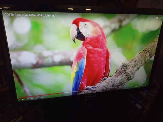 Монитор Б-класс Samsung S22B300N / 22" (1920x1080) TN / 1x VGA Монитор Б-класс Samsung S22B300N / 22" (1920x1080) TN / 1x VGA