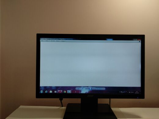 Монитор Acer V206HQL / 19.5" (1600x900) TN / VGA, DVI 