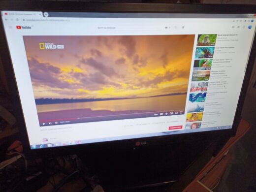 Монитор Б-клас LG 22EN33S-B / 21.5" (1920x1080) TN+film / VGA 