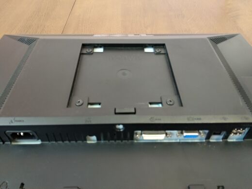 Монитор Dell 1909Wf Black / 19" (1440x900) TN / VGA, DVI / VESA 100x100 Монитор Dell 1909Wf Black / 19" (1440x900) TN / VGA, DVI / VESA 100x100