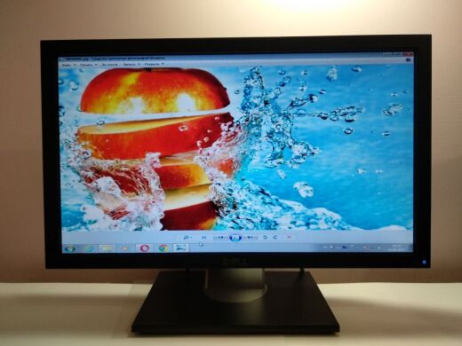 Монитор Dell P2011H / 20" (1600x900) TN / DVI, VGA, USB / VESA 100x100 Монитор Dell P2011H / 20" (1600x900) TN / DVI, VGA, USB / VESA 100x100