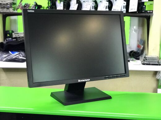 Lenovo ThinkVision LT1953 wide / 19" (1440х900) TN+film / VGA, DVI Lenovo ThinkVision LT1953 wide / 19" (1440х900) TN+film / VGA, DVI