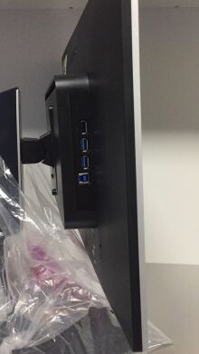 Philips 231P4U / 23" / 1920x1080 (16:9) / VGA, USB 3.0, LAN Philips 231P4U / 23" / 1920x1080 (16:9) / VGA, USB 3.0, LAN