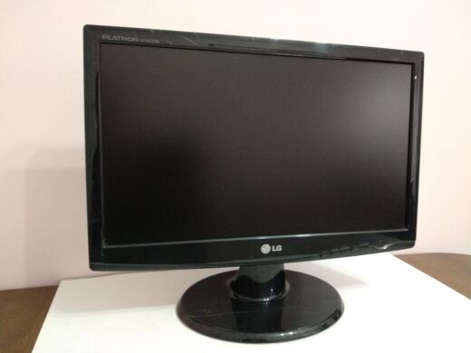 Монітор Б-клас LG W1943SS / 18.5" (1366x768) TN / VGA / VESA 75x75