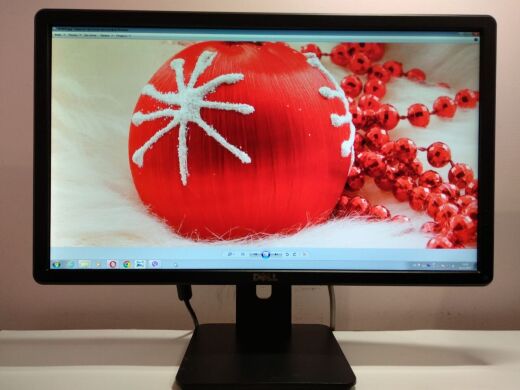 Монитор Б класс Dell E2214H / 21.5" (1920x1080) TN / 1x DVI, 1x VGA