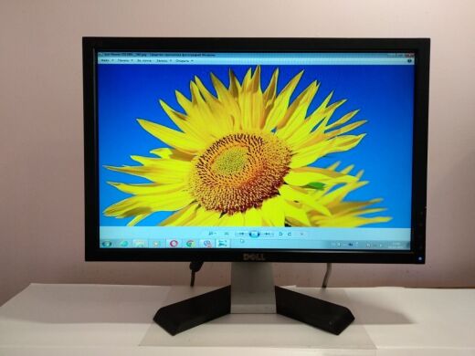 Монитор Б-класс Dell 1909Wf Black / 19" (1440x900) TN / VGA, DVI / VESA 100x100 Монитор Б-класс Dell 1909Wf Black / 19" (1440x900) TN / VGA, DVI / VESA 100x100