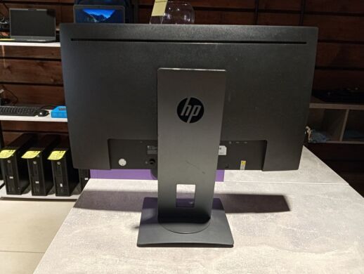 Монитор HP Z23n / 23" (1920x1080) IPS / HDMI, DisplayPort, VGA, USB / VESA 100x100 