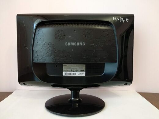 Монитор Samsung SyncMaster 933SN / 18.5" (1360x768) TN / VGA / VESA 75x75 Монитор Samsung SyncMaster 933SN / 18.5" (1360x768) TN / VGA / VESA 75x75