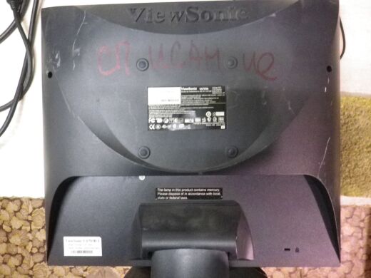 Монитор Б-класс ViewSonic VA703b / 17" (1280x1024) TN / VGA / VESA 100x100 Монитор Б-класс ViewSonic VA703b / 17" (1280x1024) TN / VGA / VESA 100x100