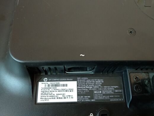 Монитор НР LE2002x / 20" (1600x900) TN / 1x DVI, 1x VGA Монитор НР LE2002x / 20" (1600x900) TN / 1x DVI, 1x VGA