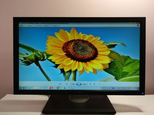Монитор Dell E2210H / 21.5" (1920x1080) TN / 1x DVI, 1x VGA Монитор Dell E2210H / 21.5" (1920x1080) TN / 1x DVI, 1x VGA