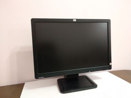 Монитор Б-класс HP LE1901w / 19" (1440x900) TN / VGA / VESA 100x100 Монитор Б-класс HP LE1901w / 19" (1440x900) TN / VGA / VESA 100x100
