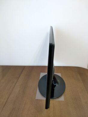 Монітор Samsung SyncMaster S22A300N / 21.5" (1920x1080) TN / VGA Монітор Samsung SyncMaster S22A300N / 21.5" (1920x1080) TN / VGA