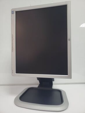 Монитор HP L1740 / 17" (1280x1024) TN CCFL / 1x DVI-I, 1x VGA, USB-Hub Монитор HP L1740 / 17" (1280x1024) TN CCFL / 1x DVI-I, 1x VGA, USB-Hub