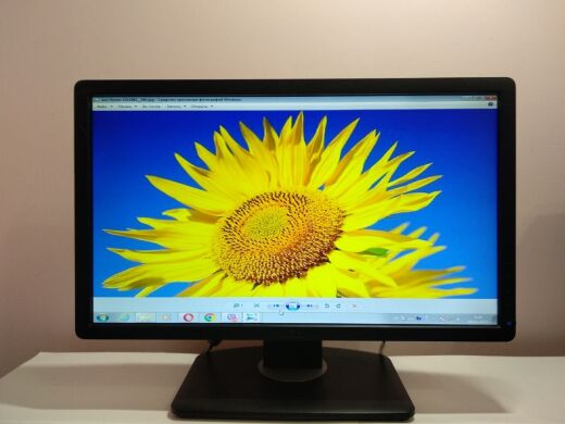 Монитор Dell P2012H / 20" (1600x900) TN / 1x DVI, 1x VGA, 1x USB-Hub Монитор Dell P2012H / 20" (1600x900) TN / 1x DVI, 1x VGA, 1x USB-Hub
