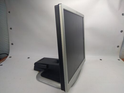 HP LA1951g / 19" (1280x1024) (5:4) TN / VGA, DVI, USB