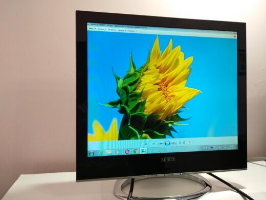 Монитор Xerox XA7-19i 900P / 19" (1280x1024) TN / DVI / VESA 75x75 Монитор Xerox XA7-19i 900P / 19" (1280x1024) TN / DVI / VESA 75x75