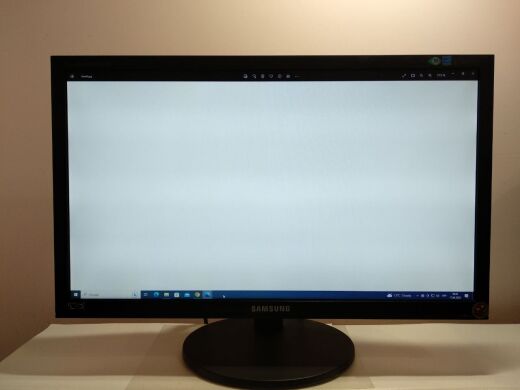 Samsung SyncMaster BX2240 / 21.5" (1920x1080) TN / VGA, DVI Samsung SyncMaster BX2240 / 21.5" (1920x1080) TN / VGA, DVI