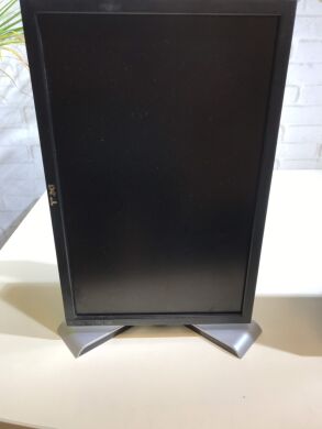 Dell E1909Wb / 19" (1440x900) (16:10) TN / VGA, DVI Dell E1909Wb / 19" (1440x900) (16:10) TN / VGA, DVI