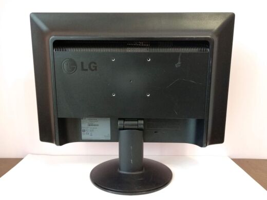 Монитор Б-класс LG Flatron W1934S-BN / 19" (1440x900) TN / VGA / VESA 75x75 Монитор Б-класс LG Flatron W1934S-BN / 19" (1440x900) TN / VGA / VESA 75x75