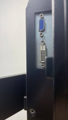 Монітор Dell E2211H / 22" (1920x1080) TN / DVI, VGA Монітор Dell E2211H / 22" (1920x1080) TN / DVI, VGA