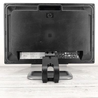 Монитор Б-класс HP L2208w / 22" (1680x1050) TN / VGA + Кабели VGA и питания Монитор Б-класс HP L2208w / 22" (1680x1050) TN / VGA + Кабели VGA и питания