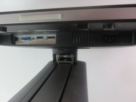 Монитор HP EliteDisplay E232 / 23" (1920x1080) IPS / HDMI, DisplayPort, VGA, USB-Hub Монитор HP EliteDisplay E232 / 23" (1920x1080) IPS / HDMI, DisplayPort, VGA, USB-Hub
