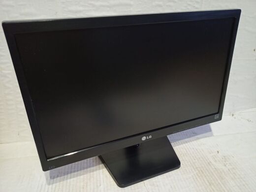 Монітор  LG 20M37A-B / 20" (1600x900) TN / VGA 