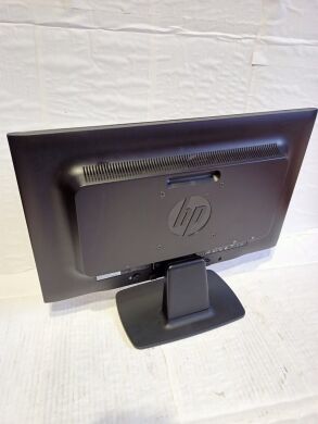 Монитор Б-класс HP ProDisplay P201 / 20" (1600x900) TN / VGA, DVI Монитор Б-класс HP ProDisplay P201 / 20" (1600x900) TN / VGA, DVI