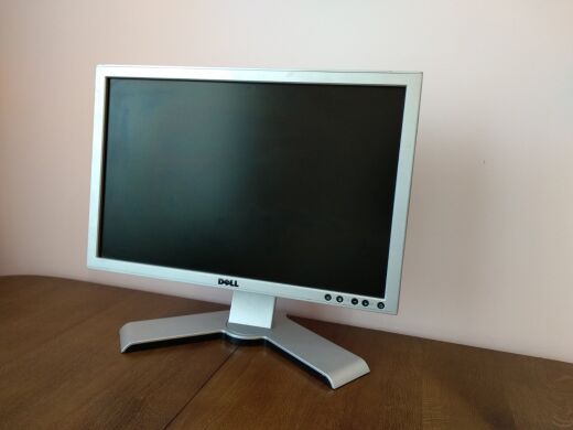 Новый монитор Dell 2009Wt / 20" (1680х1050) TN / 1x DVI, 1x VGA, 1x USB-Hub Новый монитор Dell 2009Wt / 20" (1680х1050) TN / 1x DVI, 1x VGA, 1x USB-Hub