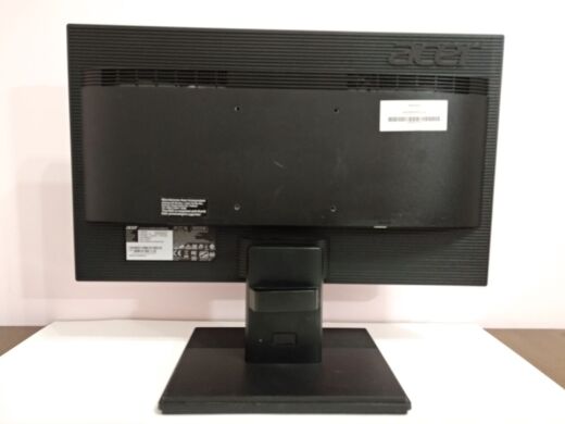 Монитор Б-класс Acer V206HQL / 19.5" (1366x768) TN / VGA / VESA 100x100 Монитор Б-класс Acer V206HQL / 19.5" (1366x768) TN / VGA / VESA 100x100