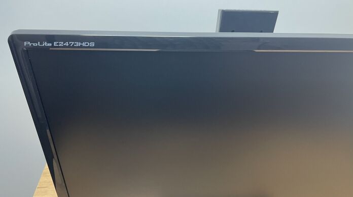 Монитор Iiyama ProLite E2473HDS  / 24" (1920x1080) TN / VGA, DVI, HDMI, Audio / VESA 100x100 