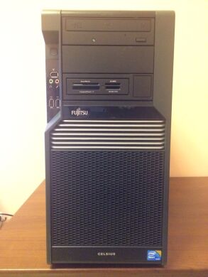 Fujitsu Celsius M470 / Intel&nbsp; Xeon W3540 / 8GB DDR3 / 250GB HDD / nVidia Quadro FX 3800 1GB 256 bit 