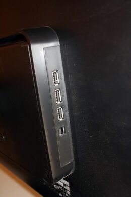 Монитор Philips 241P4Q / 24' / 1920x1080