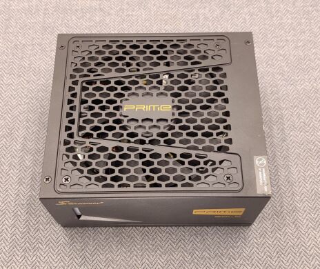 Блок питания Seasonic Prime Gold SSR-1300GD / 1300W / 24+4(4)+8(8) pin + Кабели в комплекте