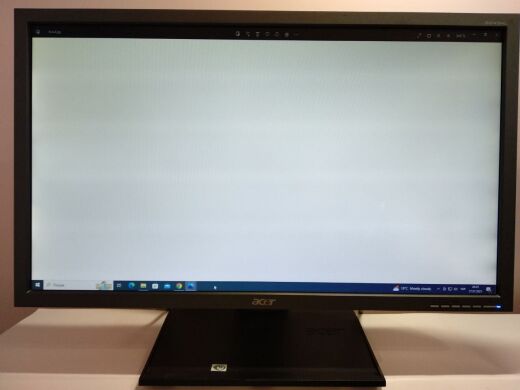 Монитор Б-класс Acer B243HL / 24" (1920x1080) TN / DVI, VGA / Встроенные колонки 2x 2W