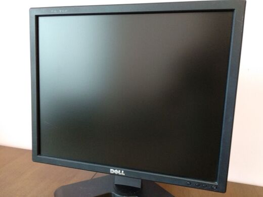 Монитор Б-класс Dell E190St / 19" (1280x1024) TN / VGA
