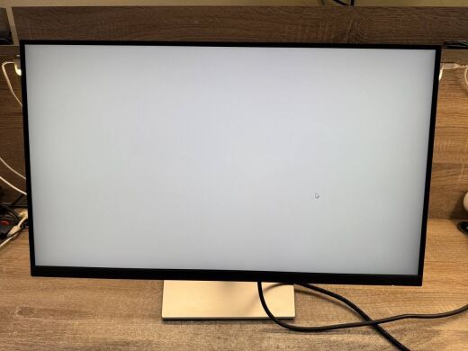 Монитор Dell P2723QE / 27" (3840x2160) IPS / DisplayPort, HDMI, USB 3.0 / VESA 100x100 Монитор Dell P2723QE / 27" (3840x2160) IPS / DisplayPort, HDMI, USB 3.0 / VESA 100x100