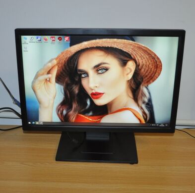 Монітор Fujitsu B22w-5 / 22" (1680x1050) TN / DVI, VGA / Вбудовані динаміки 2x 1.0W Монітор Fujitsu B22w-5 / 22" (1680x1050) TN / DVI, VGA / Вбудовані динаміки 2x 1.0W