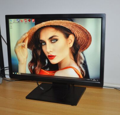 Монітор Fujitsu B22w-5 / 22" (1680x1050) TN / DVI, VGA / Вбудовані динаміки 2x 1.0W Монітор Fujitsu B22w-5 / 22" (1680x1050) TN / DVI, VGA / Вбудовані динаміки 2x 1.0W