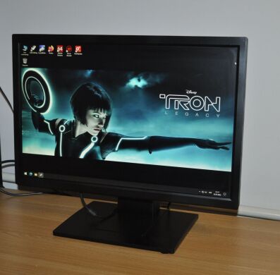 Монітор Fujitsu B22w-5 / 22" (1680x1050) TN / DVI, VGA / Вбудовані динаміки 2x 1.0W Монітор Fujitsu B22w-5 / 22" (1680x1050) TN / DVI, VGA / Вбудовані динаміки 2x 1.0W