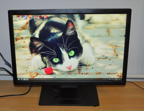 Монітор Fujitsu B22w-5 / 22" (1680x1050) TN / DVI, VGA / Вбудовані динаміки 2x 1.0W Монітор Fujitsu B22w-5 / 22" (1680x1050) TN / DVI, VGA / Вбудовані динаміки 2x 1.0W
