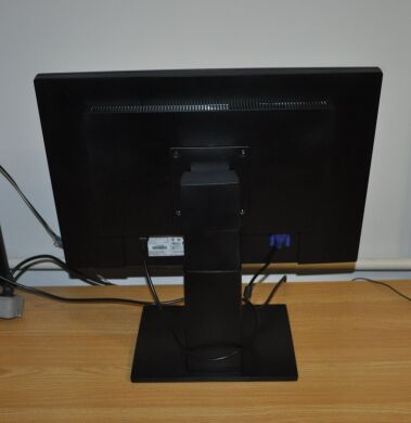Монітор Fujitsu B22w-5 / 22" (1680x1050) TN / DVI, VGA / Вбудовані динаміки 2x 1.0W Монітор Fujitsu B22w-5 / 22" (1680x1050) TN / DVI, VGA / Вбудовані динаміки 2x 1.0W