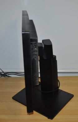Монітор Fujitsu B22w-5 / 22" (1680x1050) TN / DVI, VGA / Вбудовані динаміки 2x 1.0W Монітор Fujitsu B22w-5 / 22" (1680x1050) TN / DVI, VGA / Вбудовані динаміки 2x 1.0W