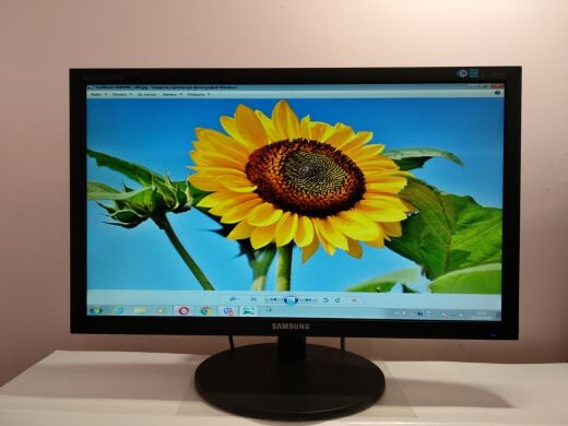 Монитор Samsung B2340 / 23" (1920x1080) TN / 1x DVI, 1x VGA Монитор Samsung B2340 / 23" (1920x1080) TN / 1x DVI, 1x VGA