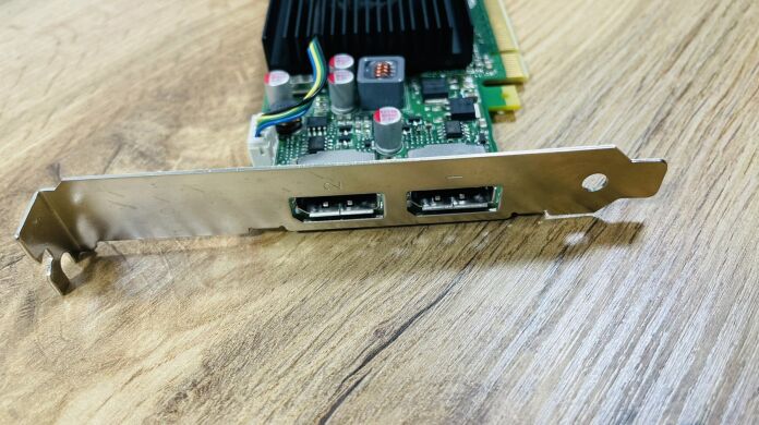 Дискретная видеокарта nVidia Quadro NVS 310, 512 MB DDR3, 64-bit (VCNVS310DVI-PB) / 2x DP